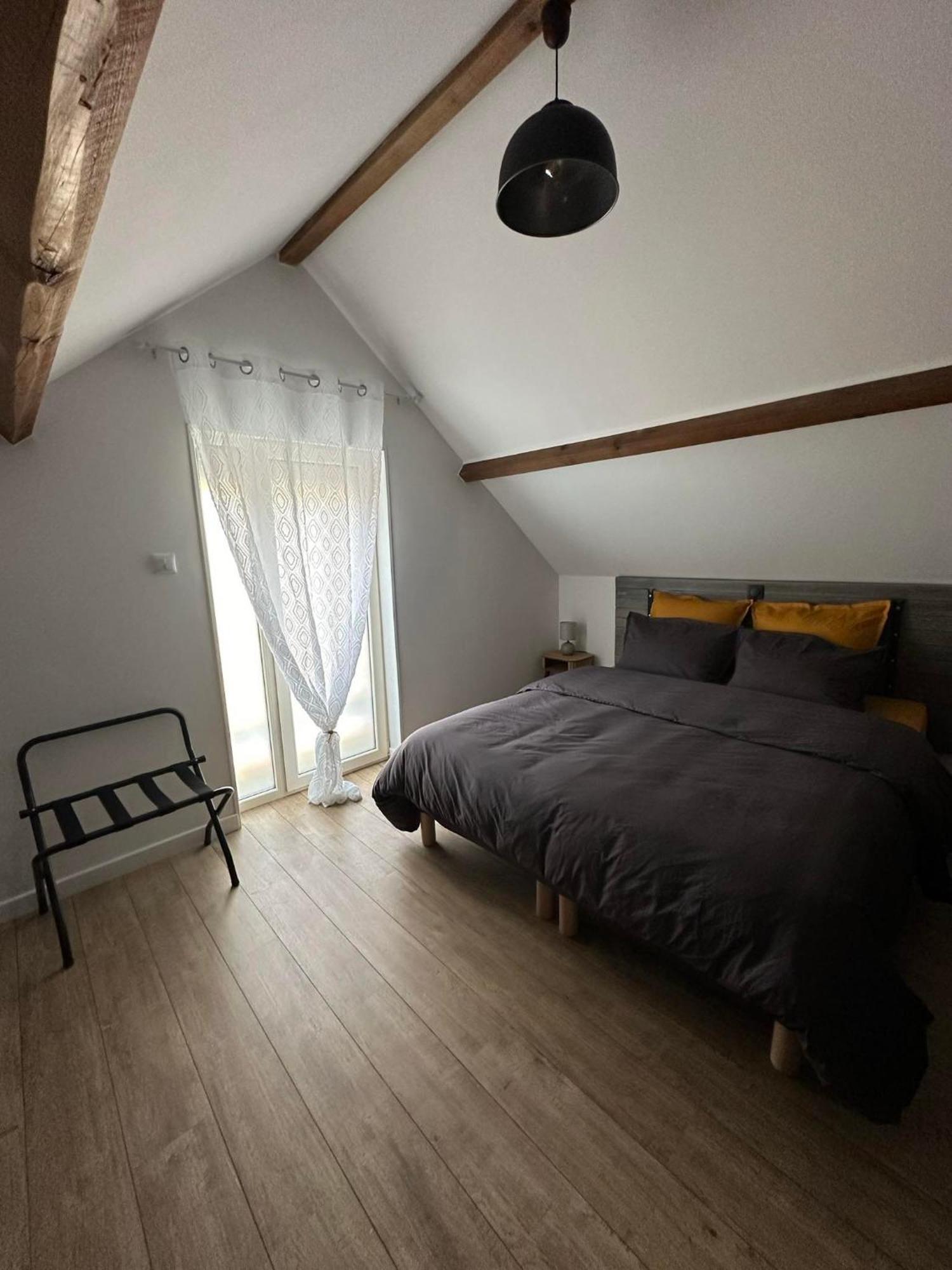 Au 112 Maison D'Hotes Estrees-Saint-Denis Esterno foto